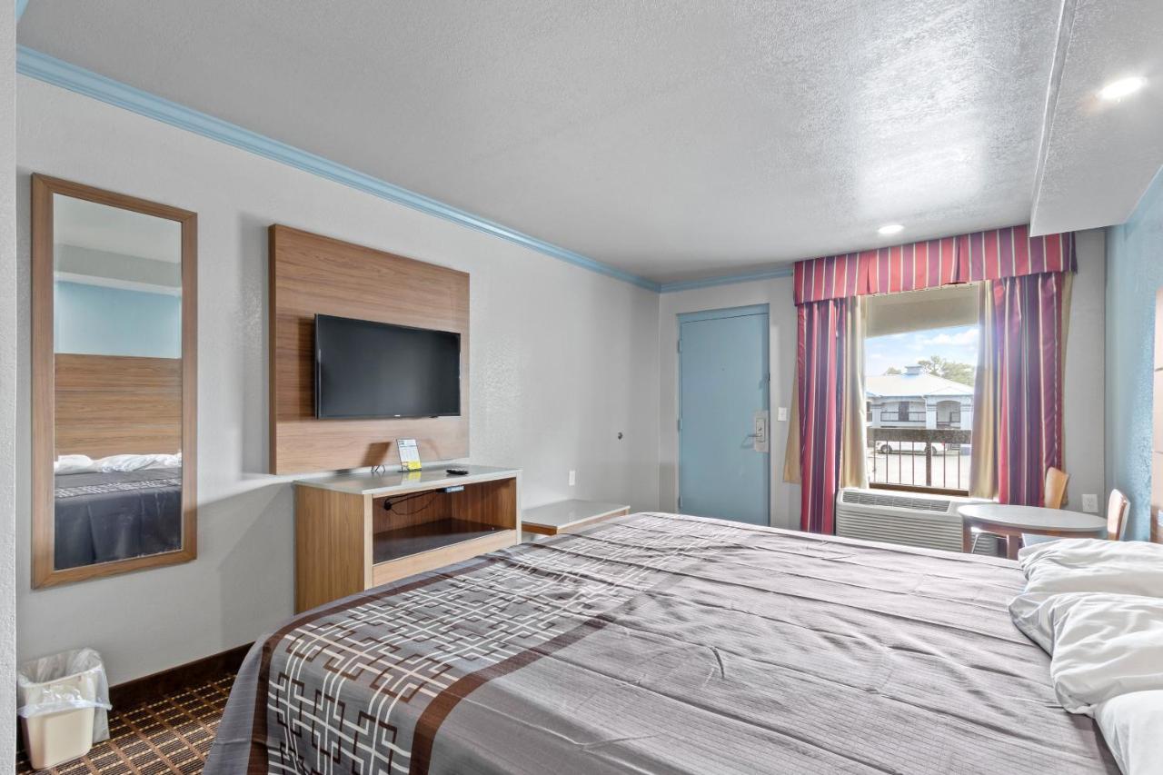 Regency Inn Near Boardwalk & Hurlburt Field Fort Walton Beach Exterior foto