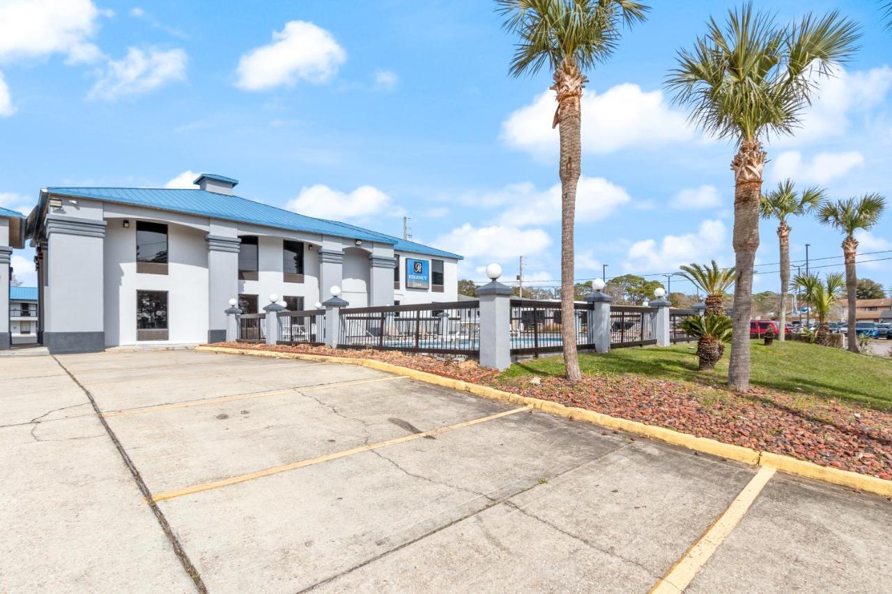 Regency Inn Near Boardwalk & Hurlburt Field Fort Walton Beach Exterior foto