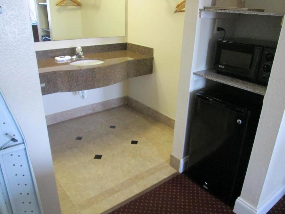 Regency Inn Near Boardwalk & Hurlburt Field Fort Walton Beach Exterior foto