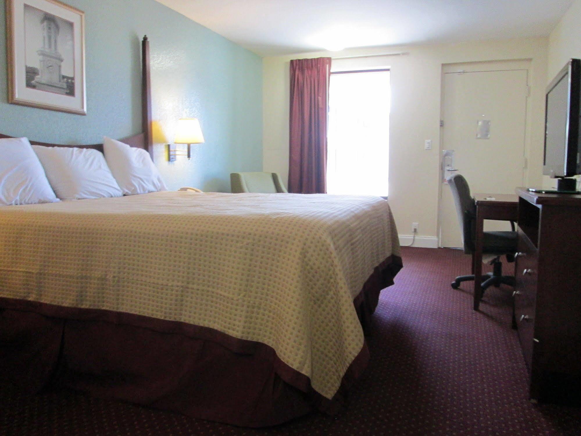 Regency Inn Near Boardwalk & Hurlburt Field Fort Walton Beach Exterior foto